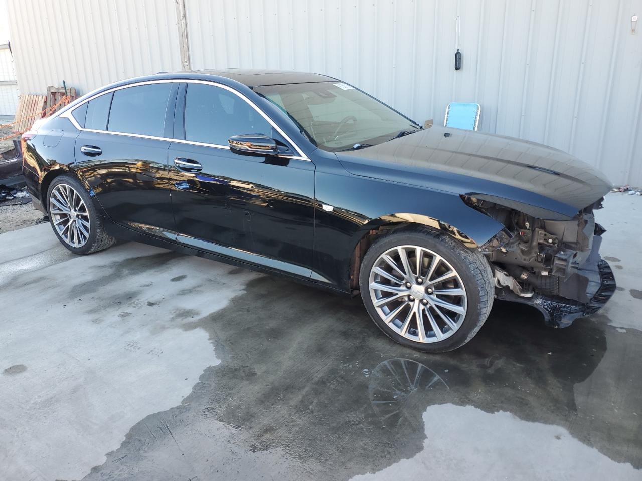 CADILLAC CT5 PREMIUM LUXURY
