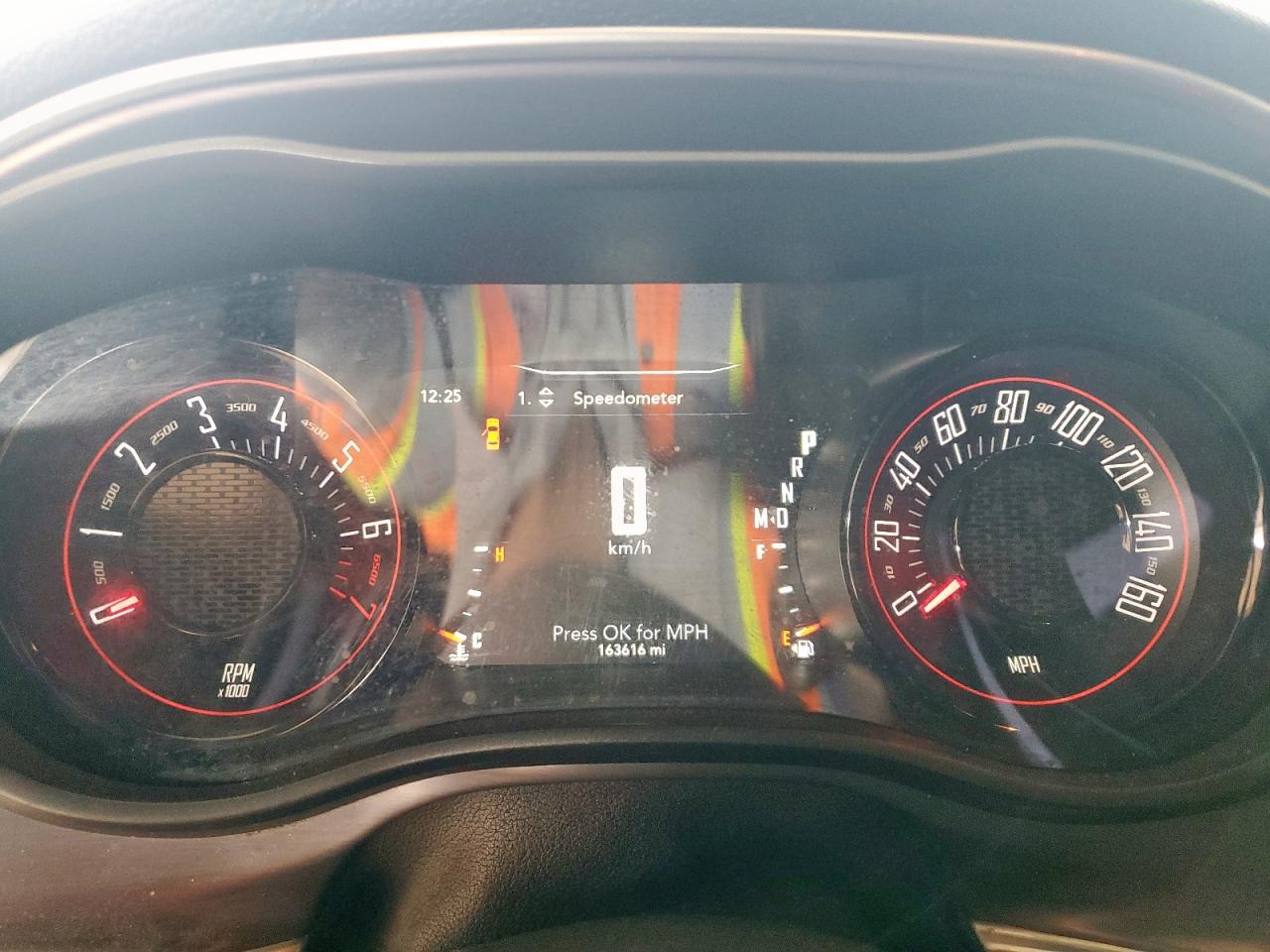 Lot #3308317159 2016 DODGE CHALLENGER