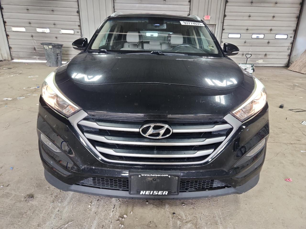 Lot #3316022794 2017 HYUNDAI TUCSON LIM