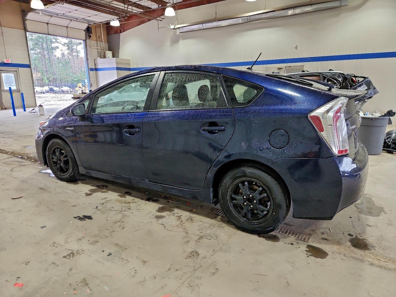 Lot #3302870938 2013 TOYOTA PRIUS