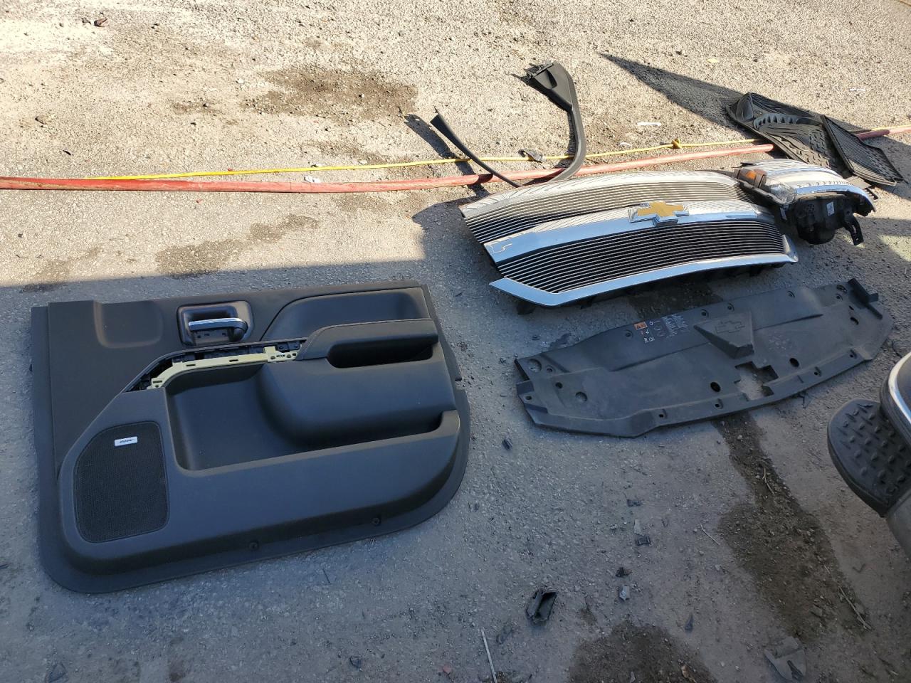 CHEVROLET SILVERADO C1500 LT