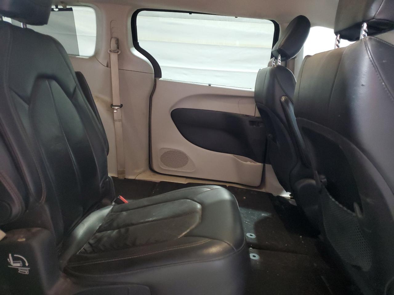 CHRYSLER PACIFICA TOURING L