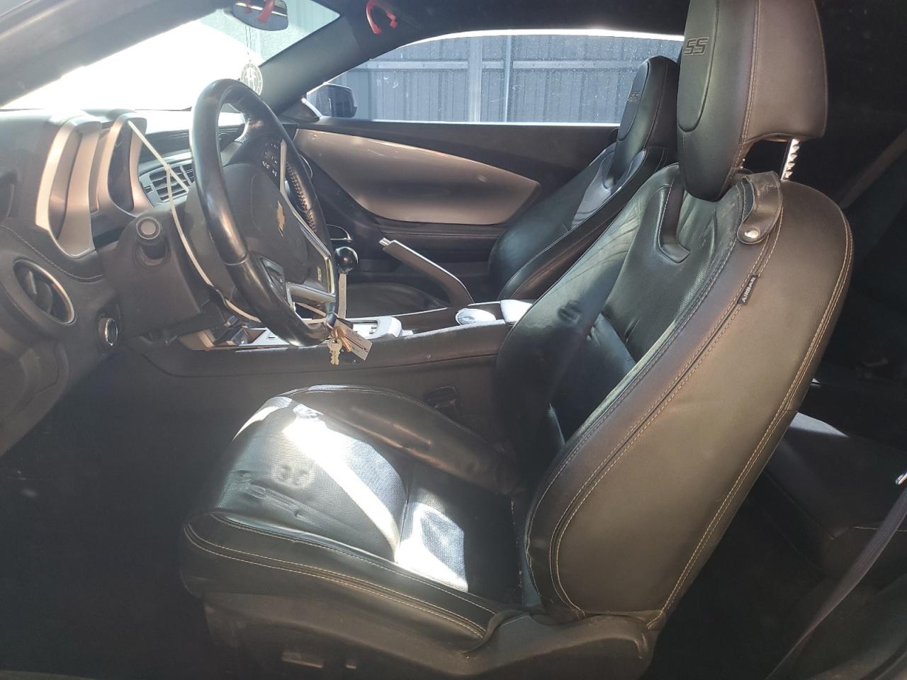 CHEVROLET CAMARO 2SS