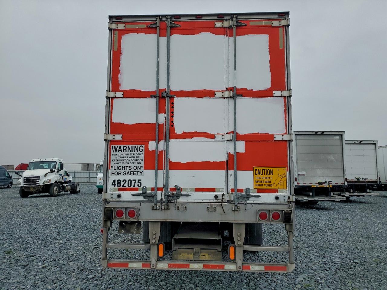 Lot #3304500530 2014 UTILITY VS2RA