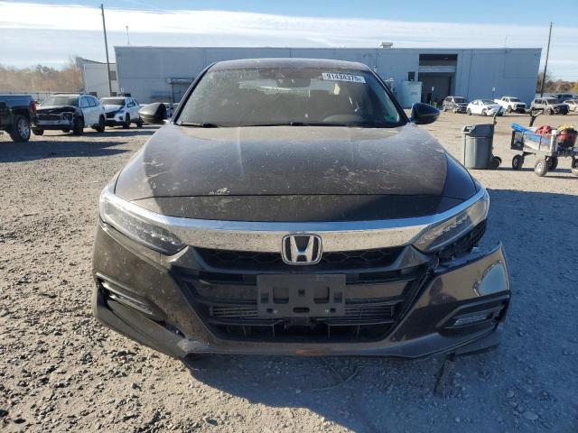 2018 HONDA ACCORD TOU - 1HGCV1F9XJA134232