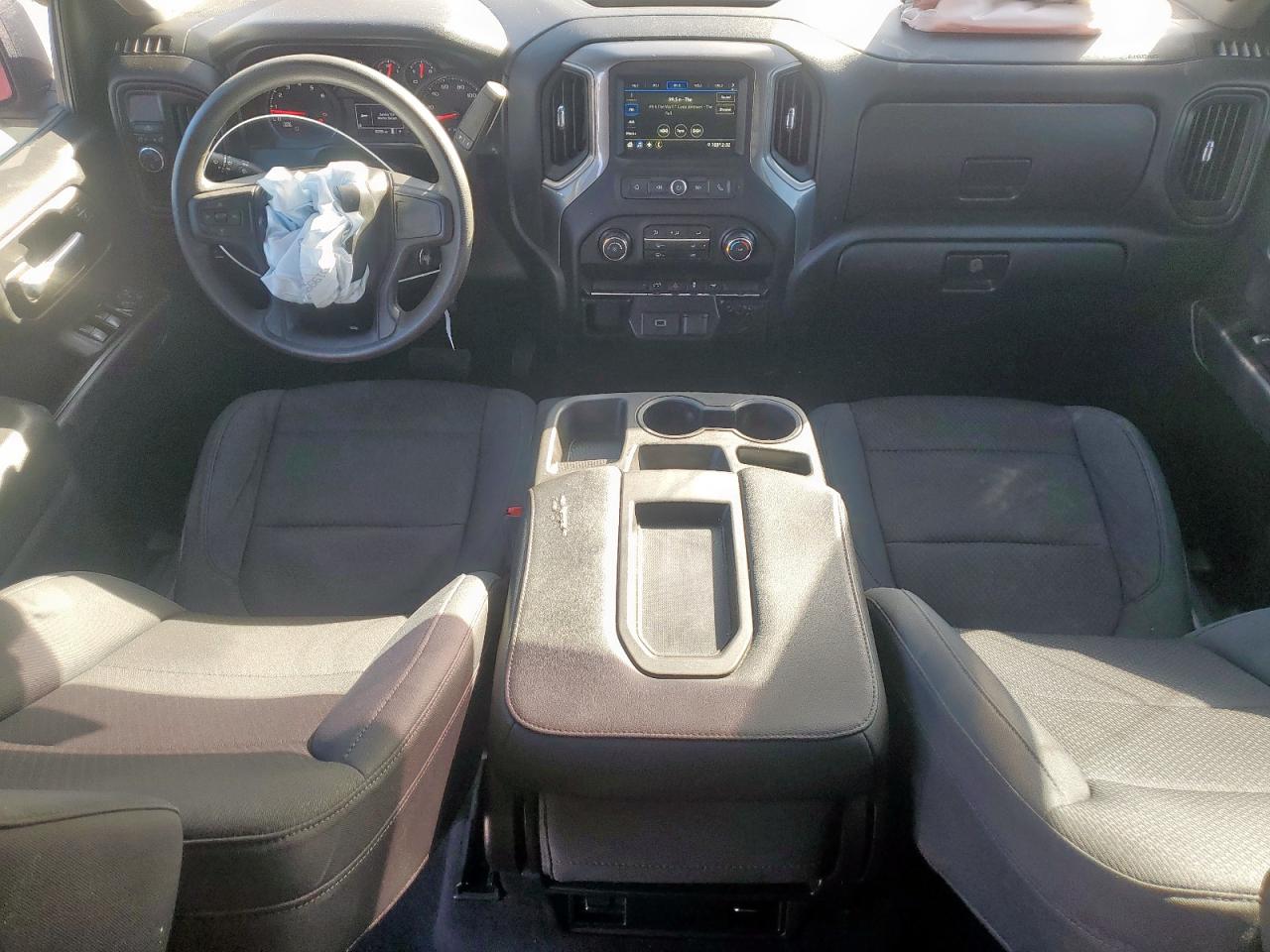 CHEVROLET SILVERADO C1500 CUSTOM