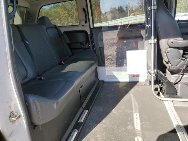 2014 MV1 VAN - 57WMD2A64EM101851