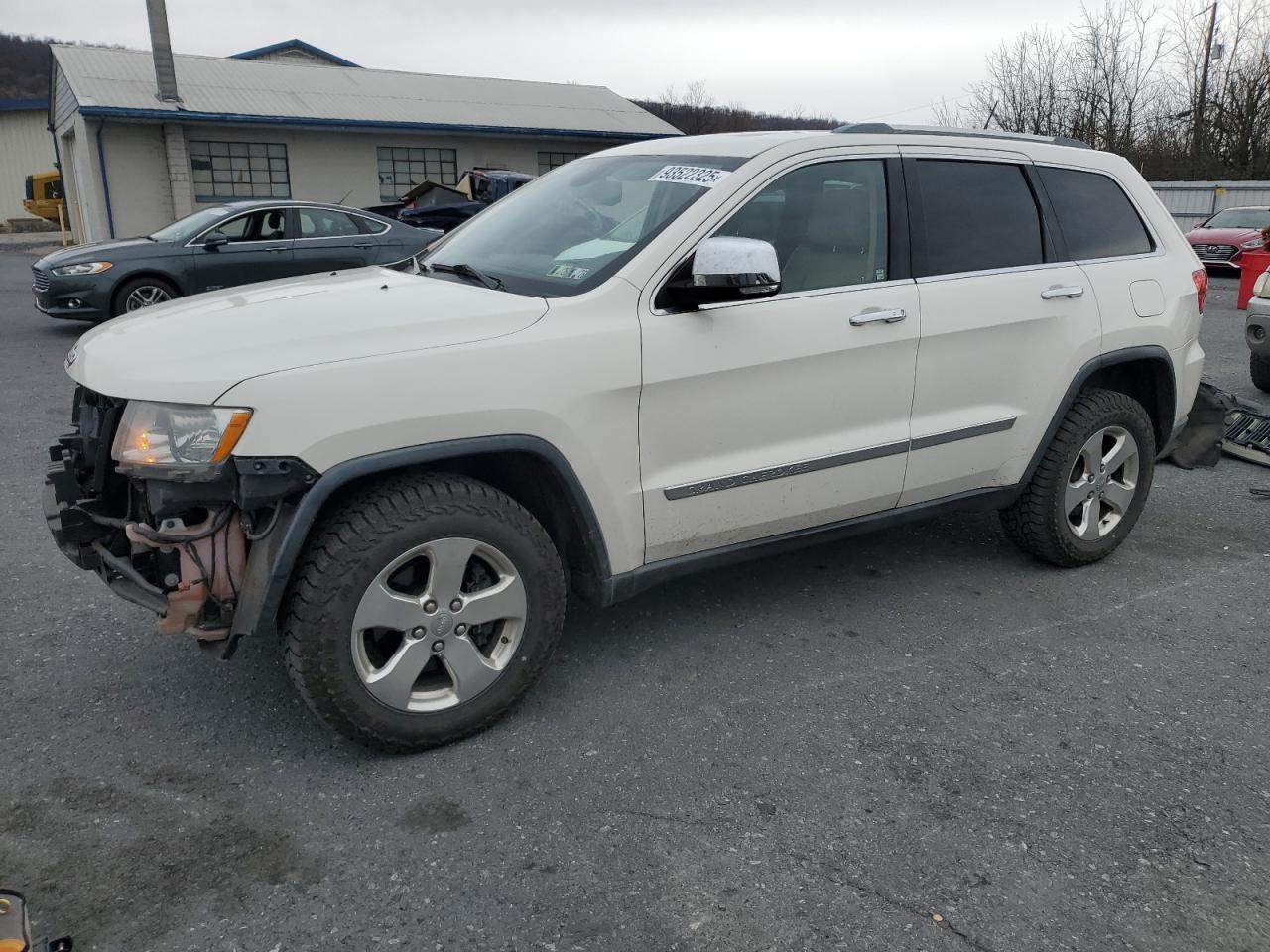 Lot #3301933455 2011 JEEP GRAND CHER