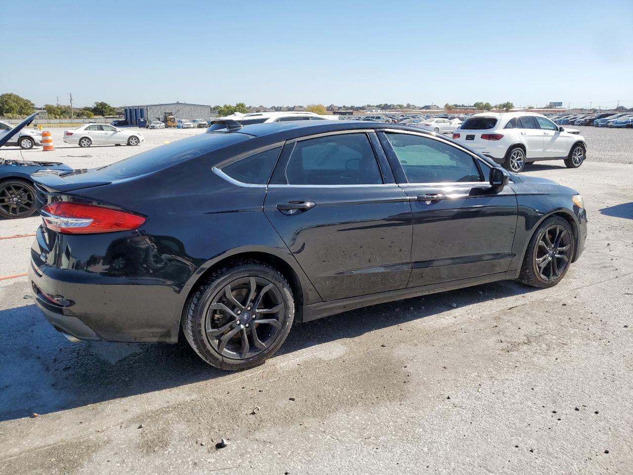 FORD FUSION SE