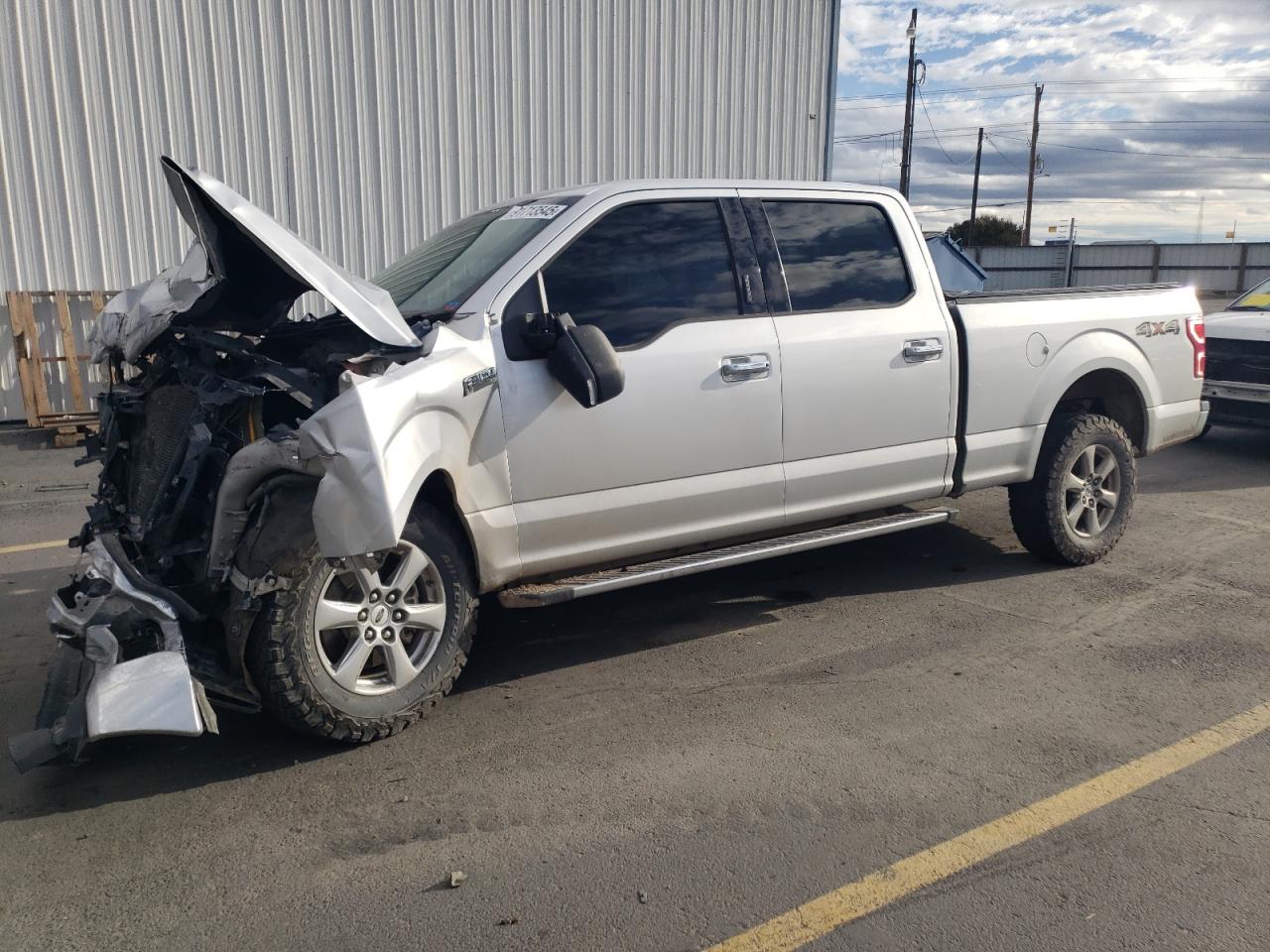 FORD F-150 SUPERCREW