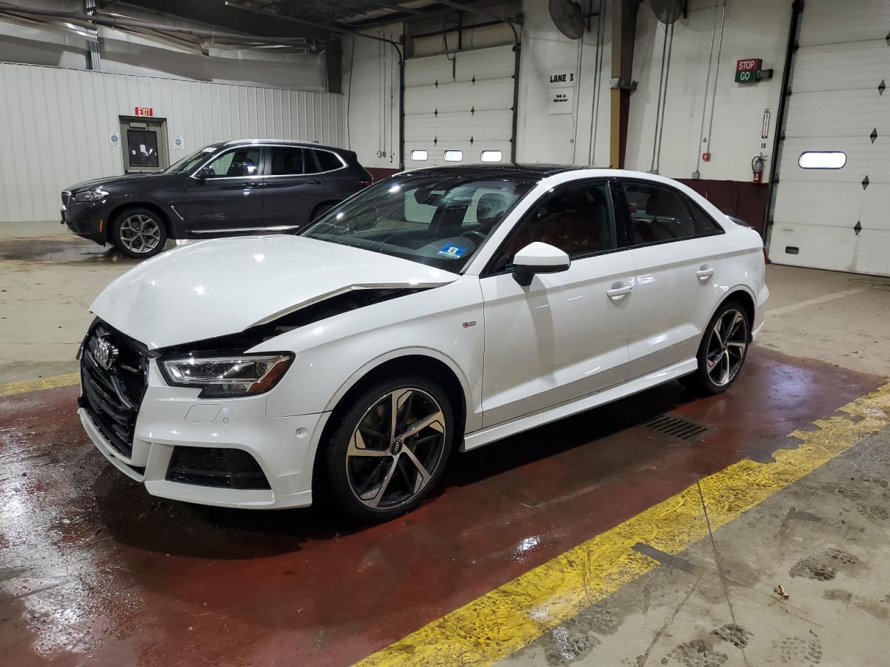 AUDI A3 S-LINE PREMIUM PLUS