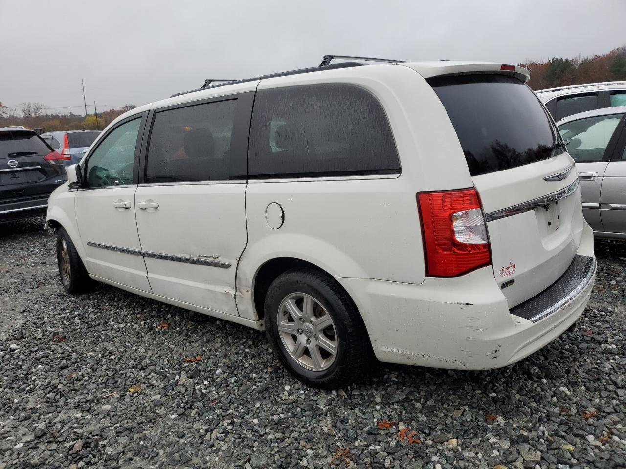 CHRYSLER TOWN & COUNTRY TOURING