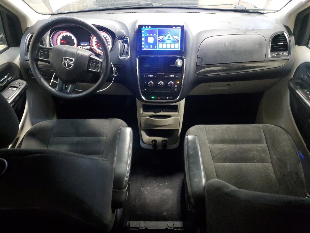 DODGE GRAND CARAVAN SE