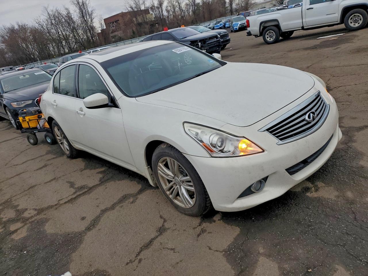 INFINITI G37