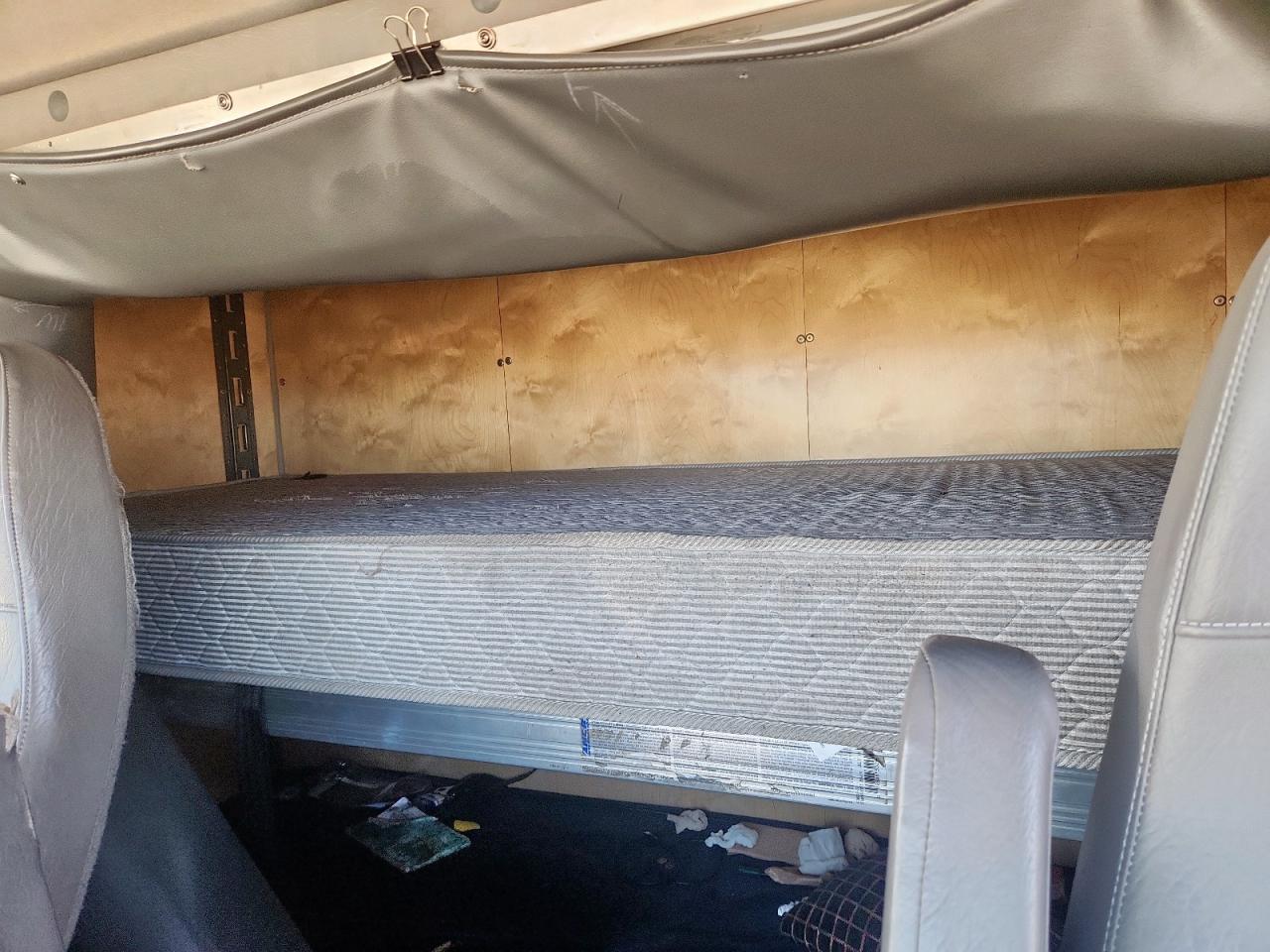 Lot #3315554780 2018 FREIGHTLINER M2 106 MED