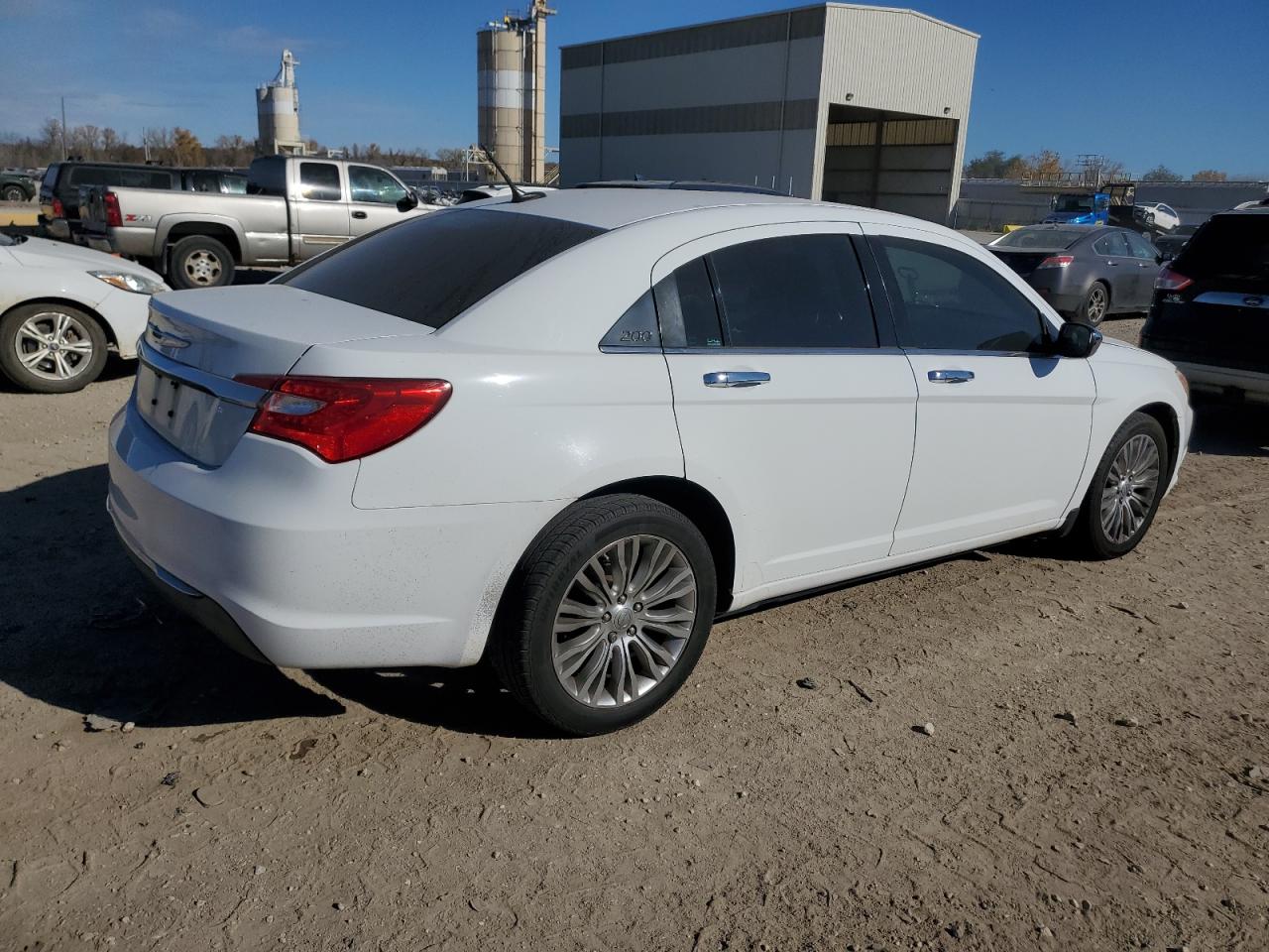 CHRYSLER 200 LIMITED