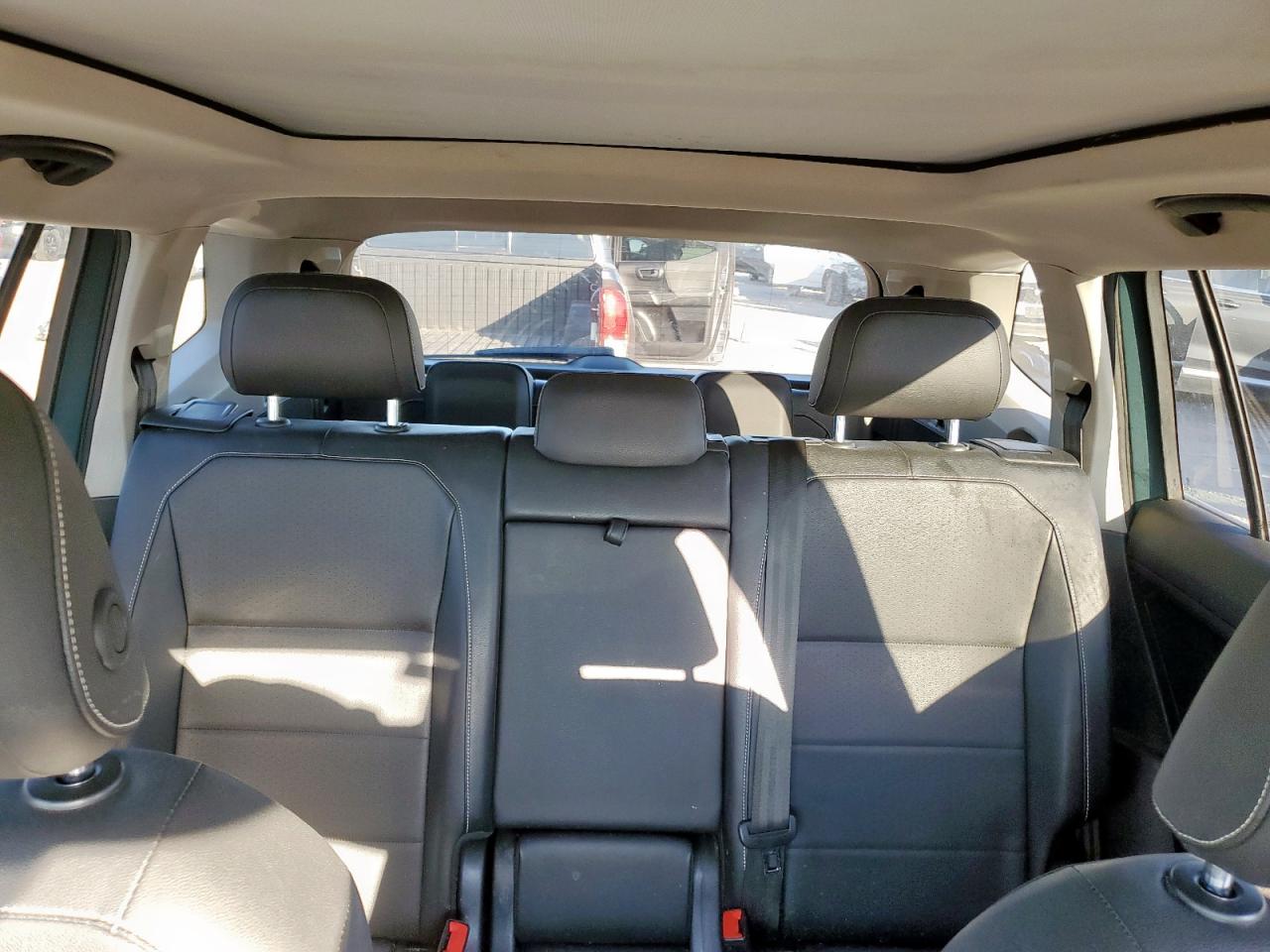 VOLKSWAGEN TIGUAN SE