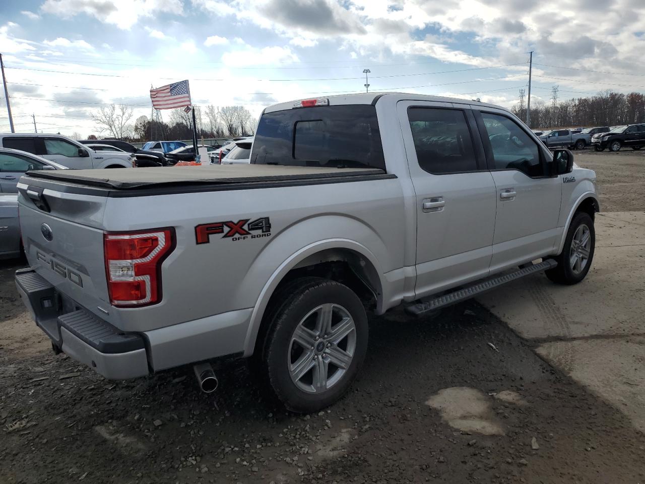 FORD F-150 SUPERCREW