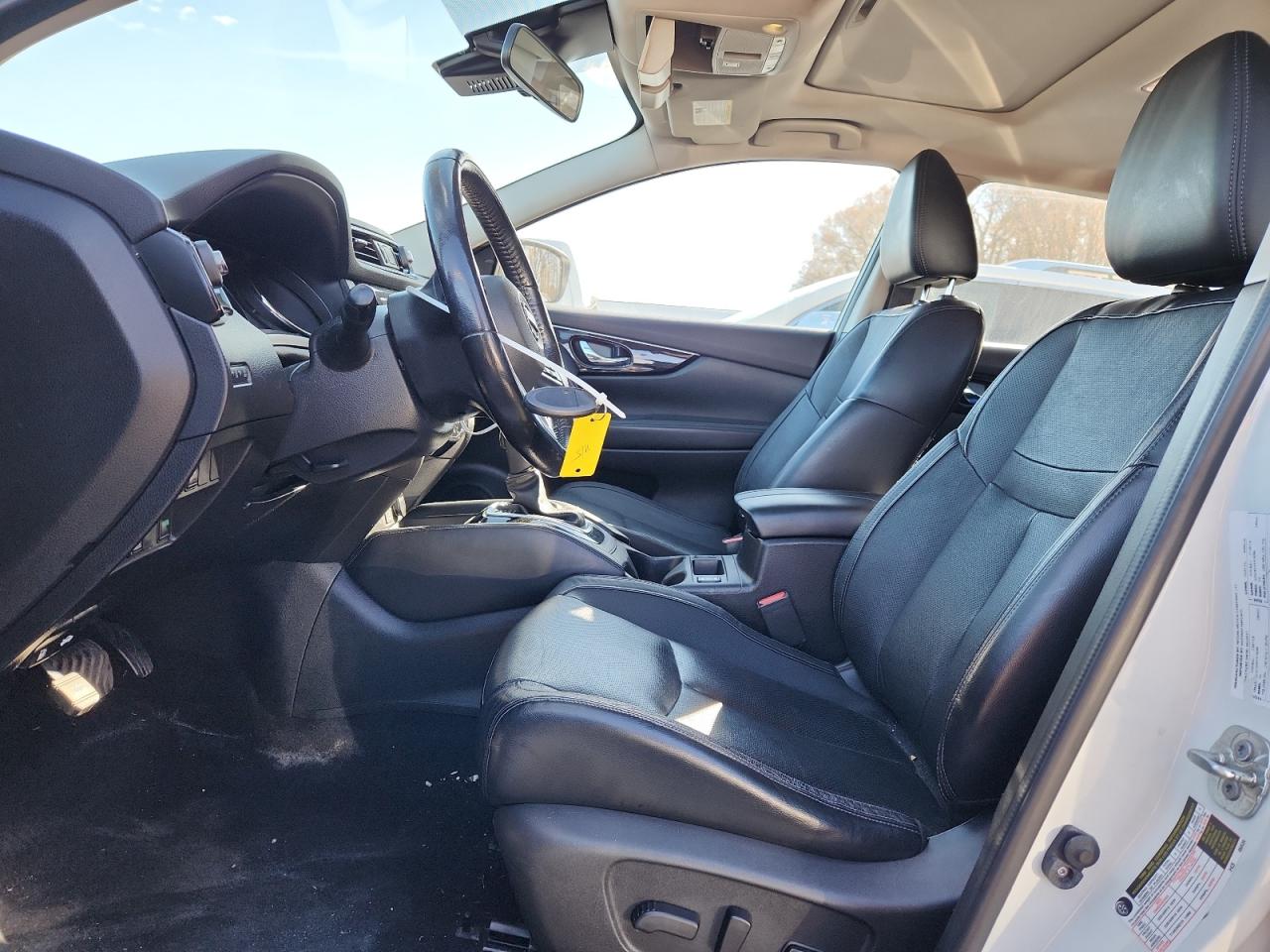 NISSAN ROGUE SPORT S