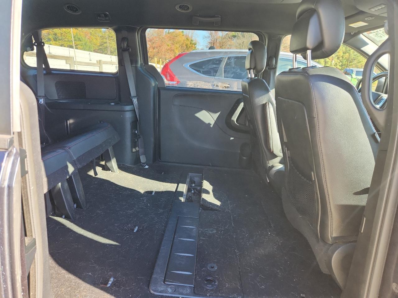 DODGE GRAND CARAVAN R/T