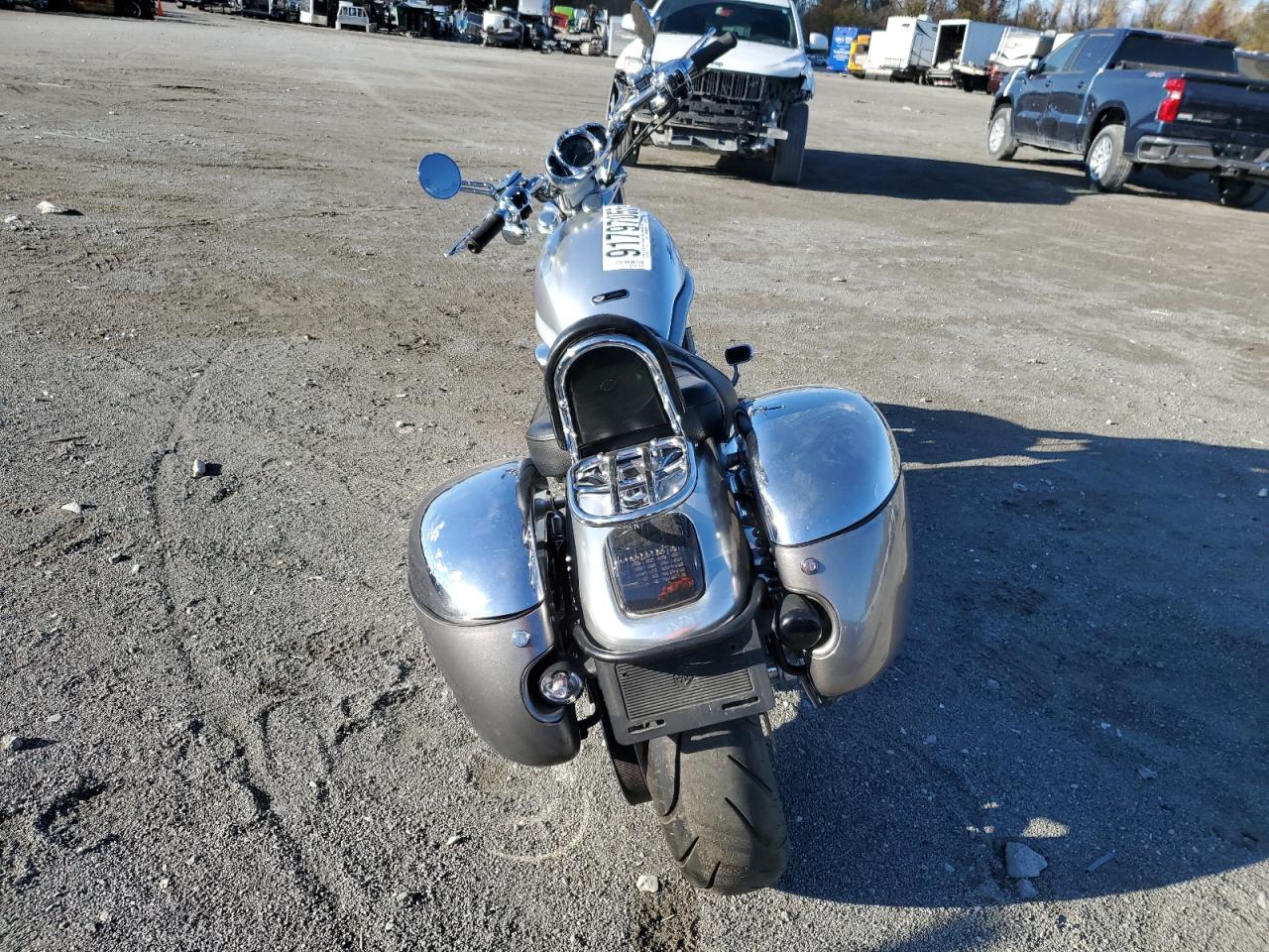 Lot #3284851539 2002 HARLEY-DAVIDSON VRSCA