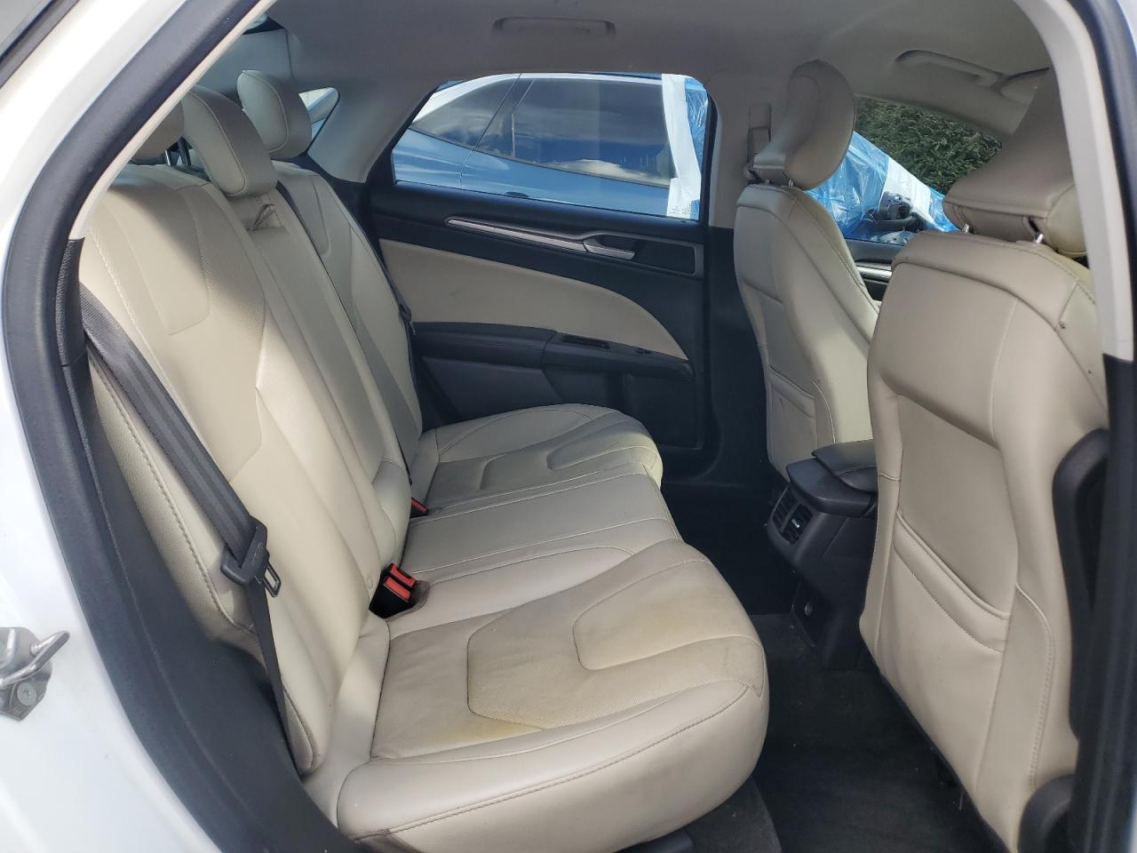 FORD FUSION TITANIUM