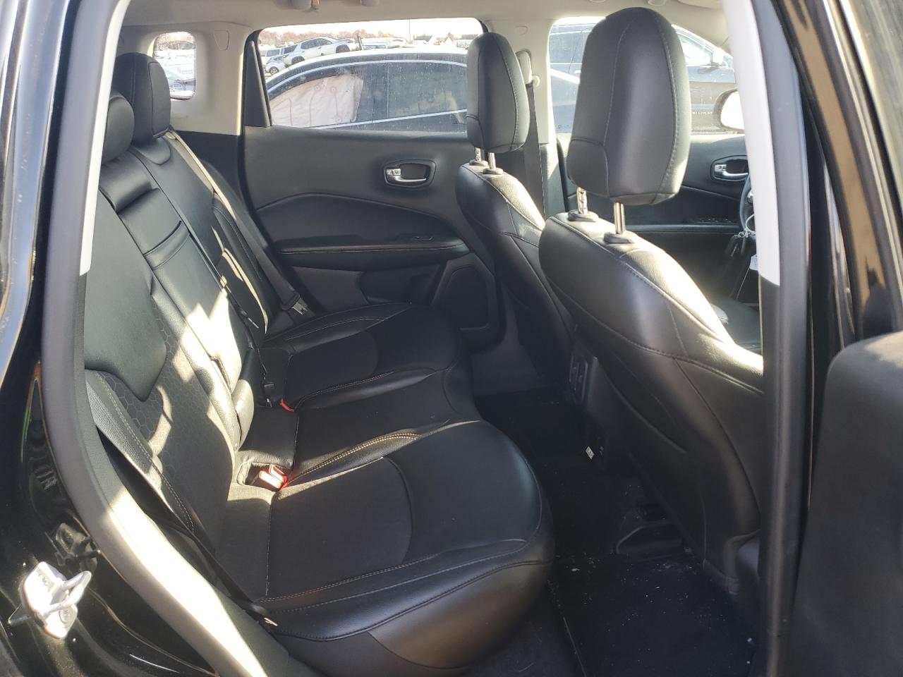 JEEP COMPASS LATITUDE