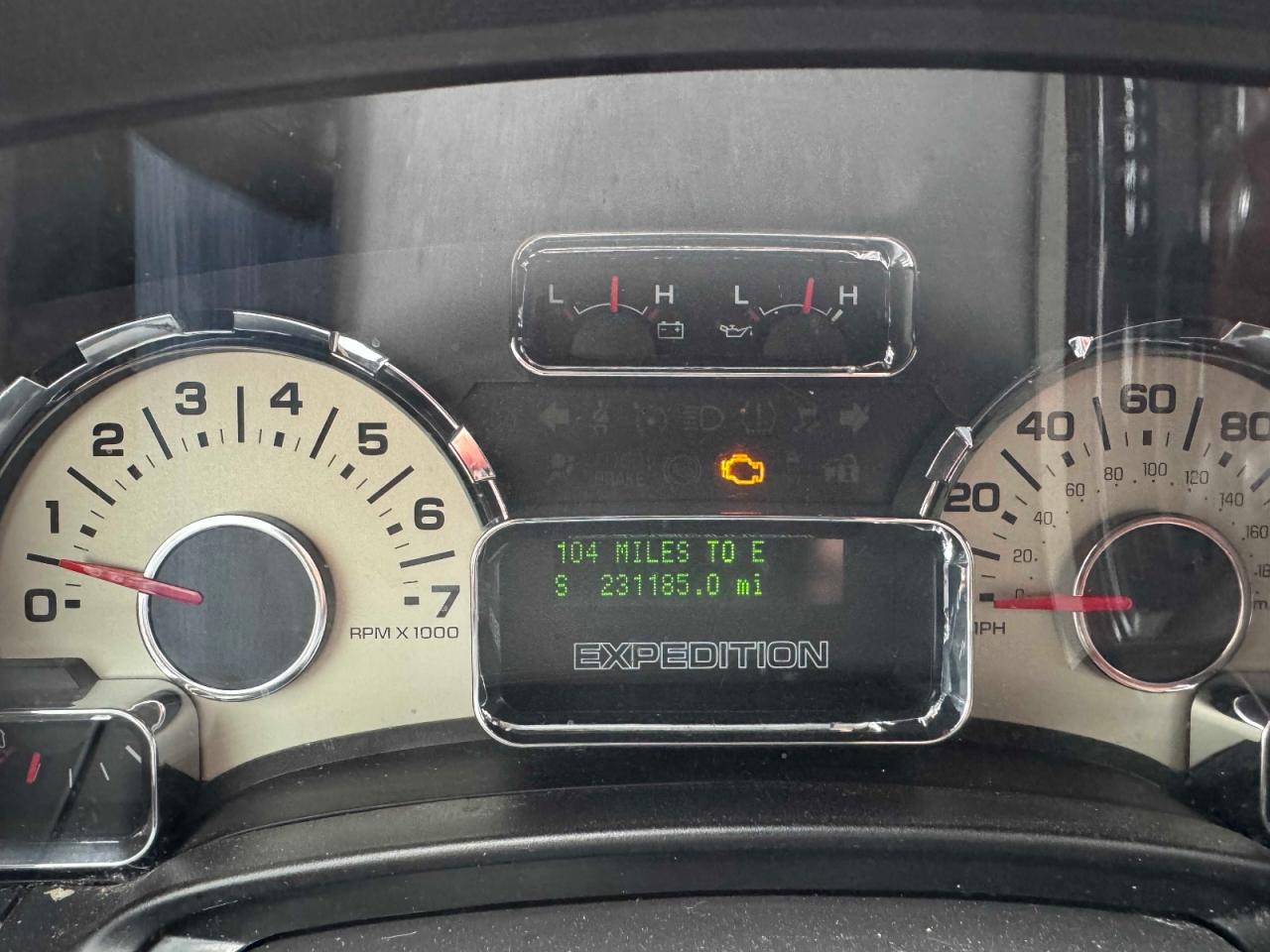 FORD EXPEDITION EL XLT