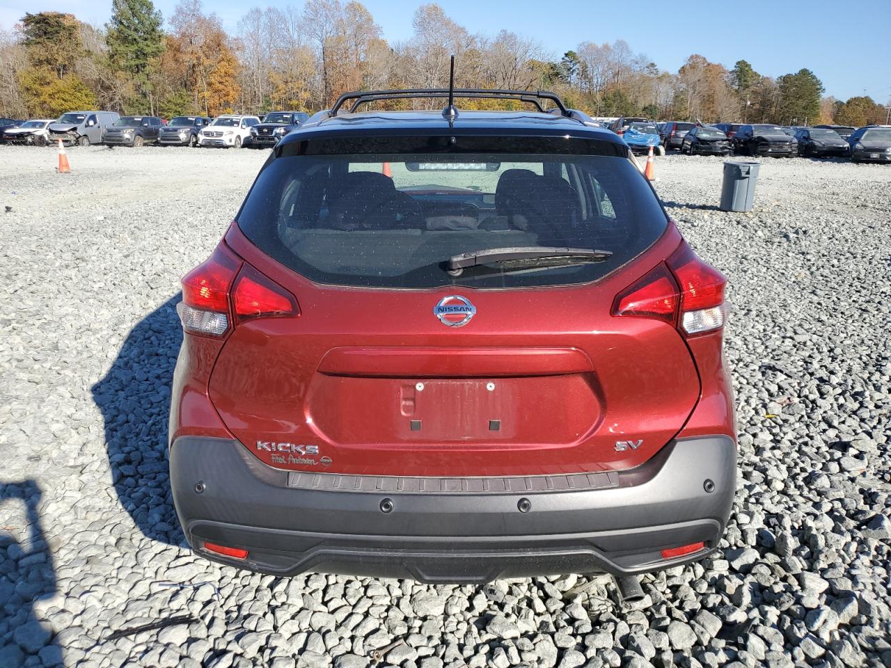 NISSAN KICKS SV