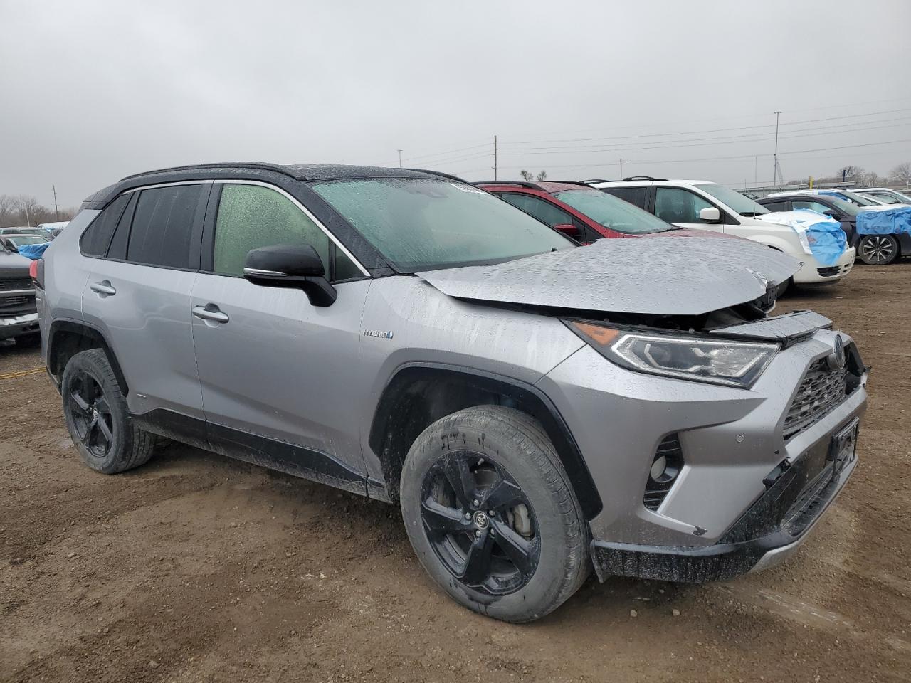 TOYOTA RAV4 XSE