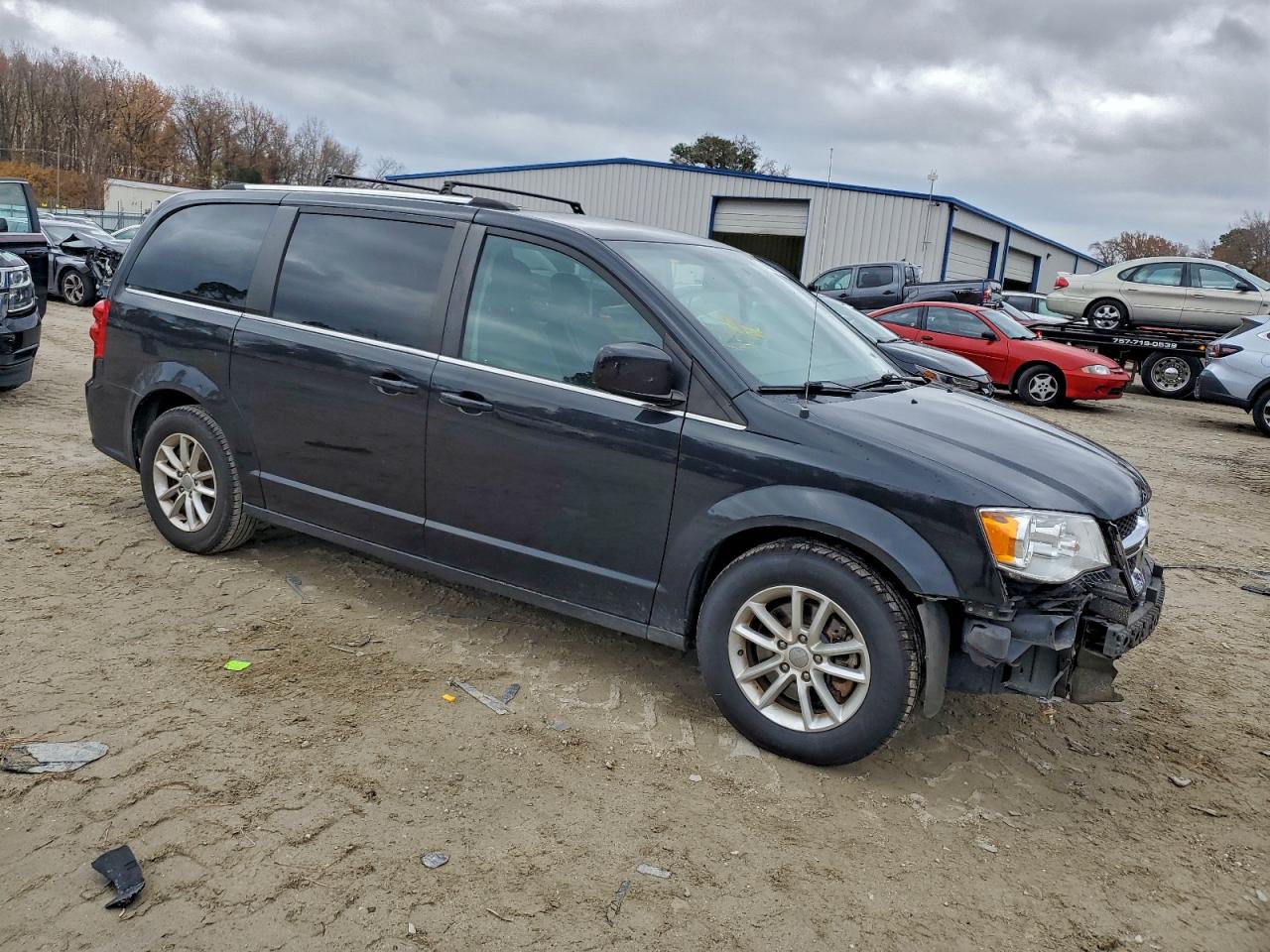 DODGE GRAND CARAVAN SXT