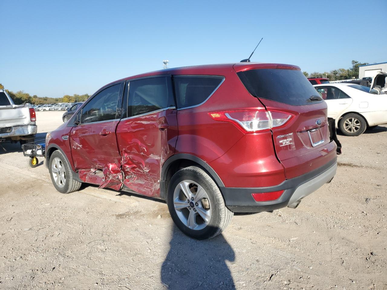 FORD ESCAPE SE