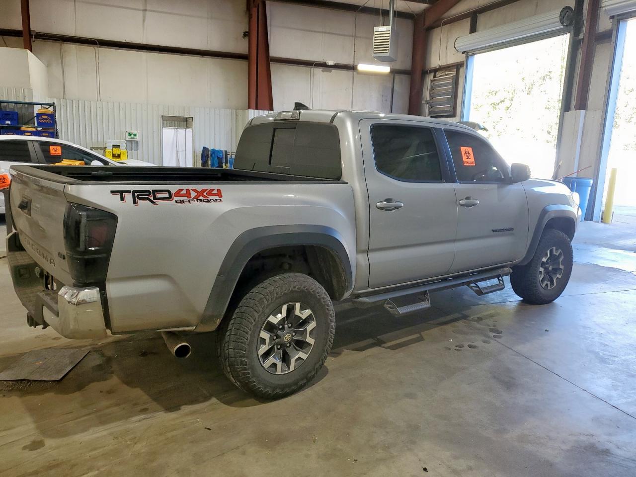 TOYOTA TACOMA DOUBLE CAB