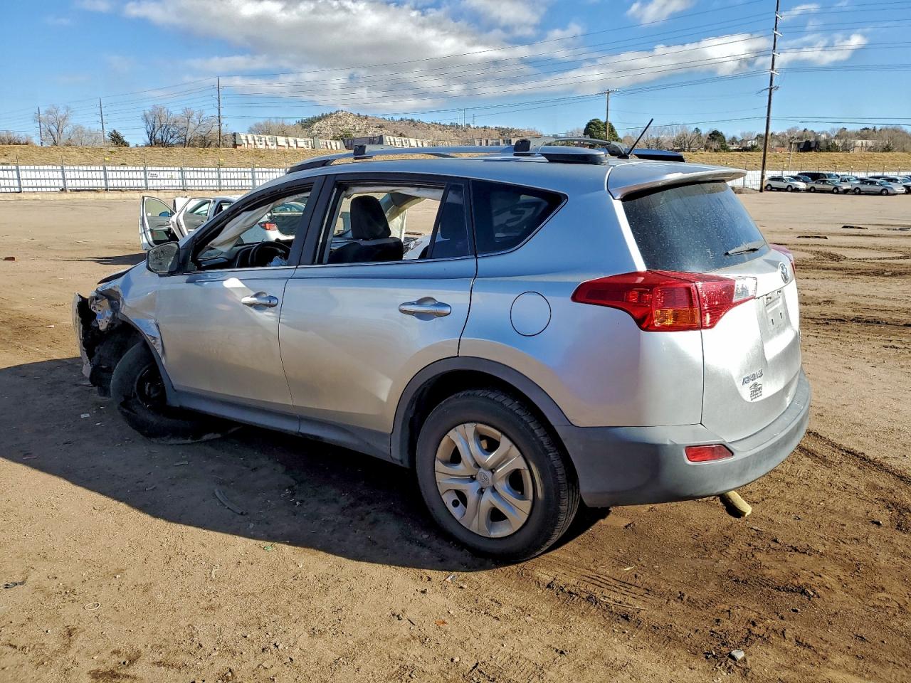 TOYOTA RAV4 LE