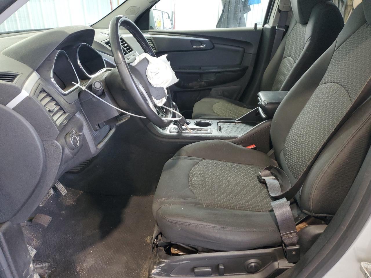 CHEVROLET TRAVERSE LT