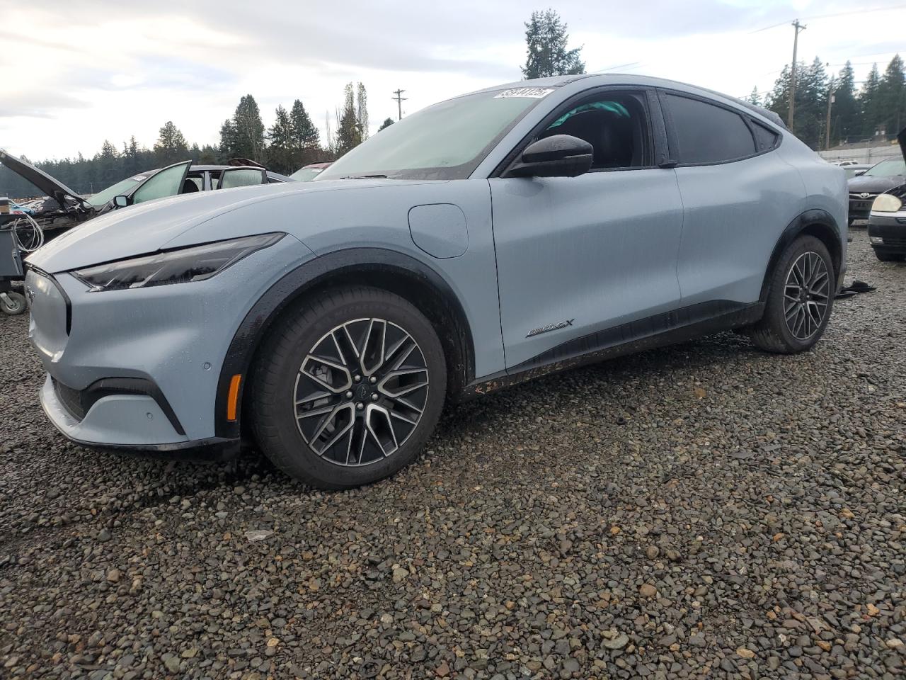 FORD MUSTANG PREMIUM