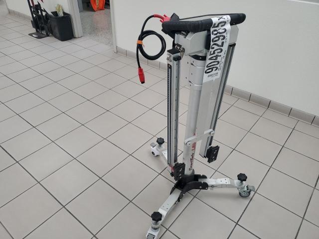 2000 UNK UNK #3304510435