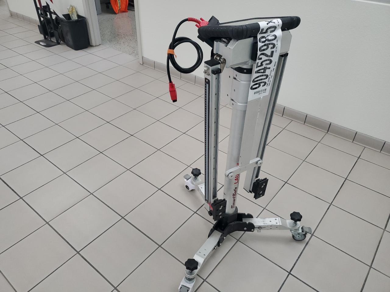 Lot #3304510435 2000 UNK UNK