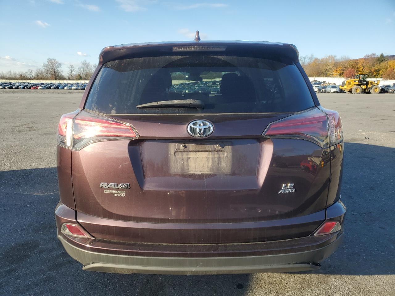 TOYOTA RAV4 LE