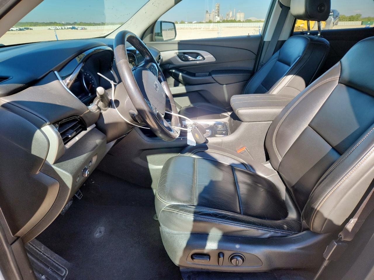 CHEVROLET TRAVERSE RS