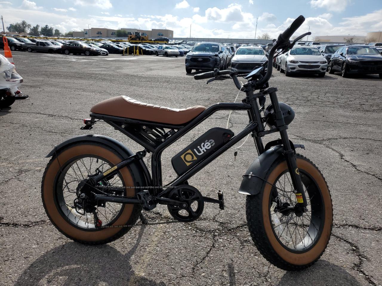 Lot #3308291157 2000 OTHR BICYCLE