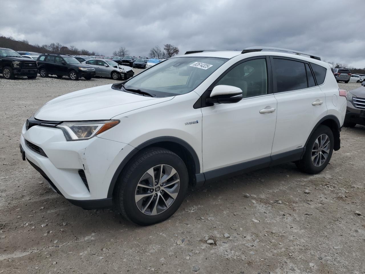 TOYOTA RAV4 LE