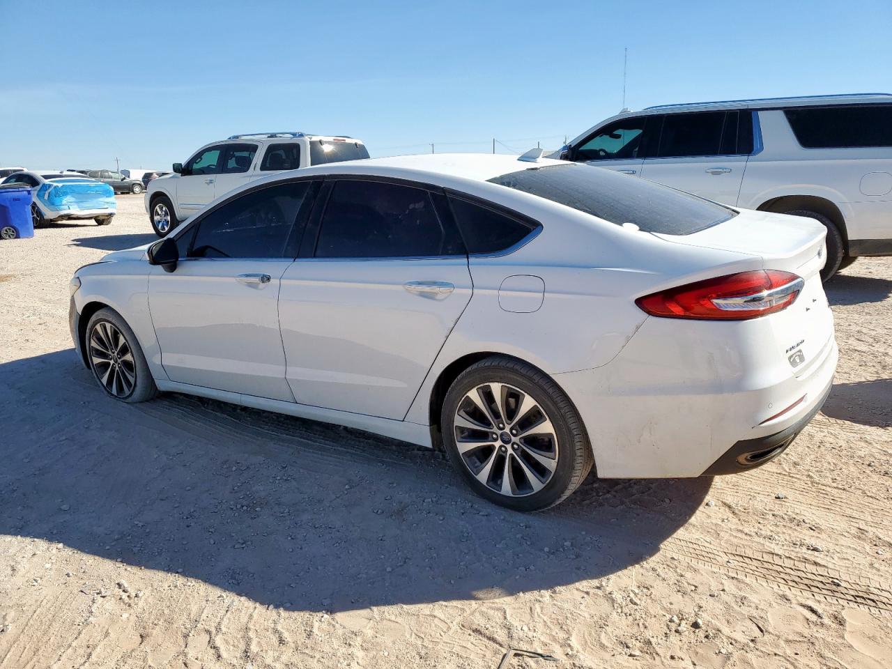 FORD FUSION SE