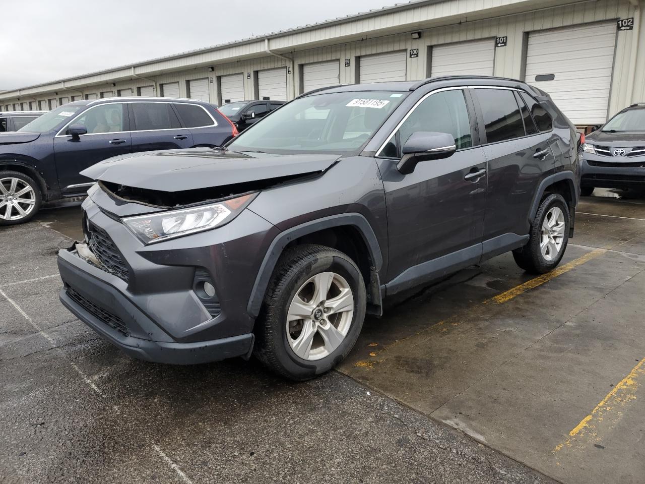 TOYOTA RAV4 XLE