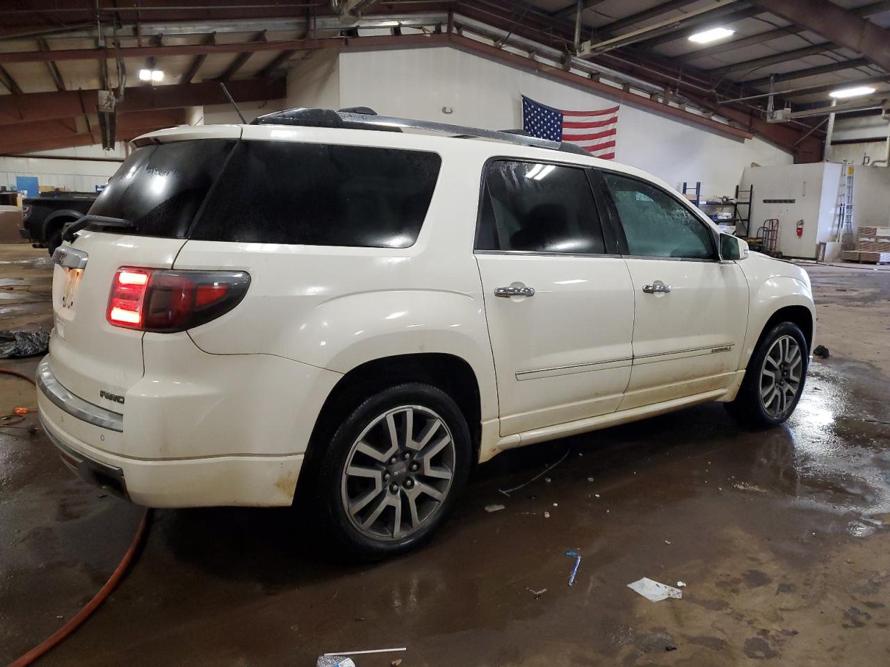 GMC ACADIA DENALI