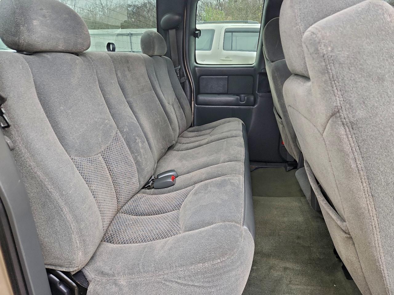 Lot #3301821376 2004 CHEVROLET SILVERADO