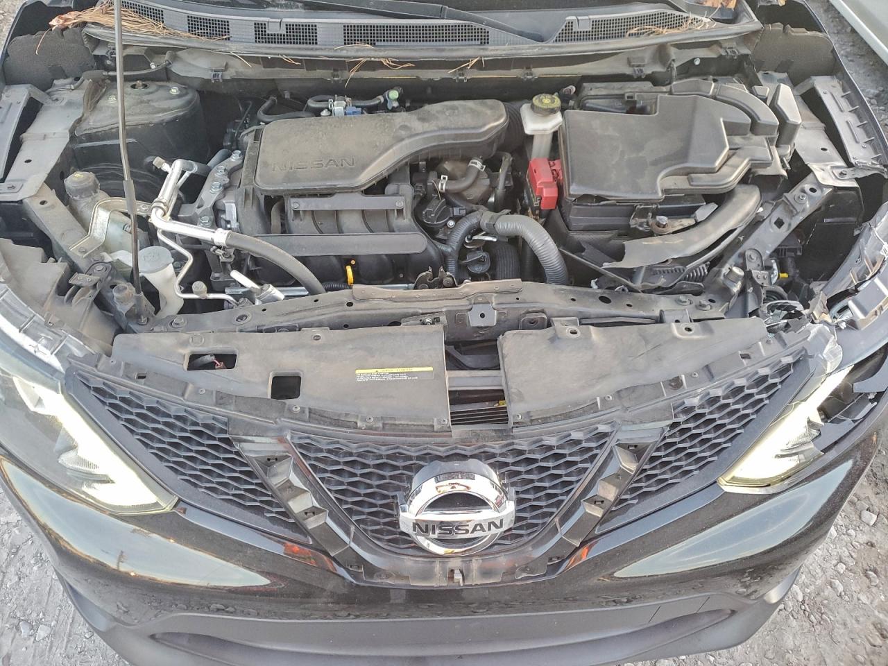 NISSAN ROGUE SPORT S