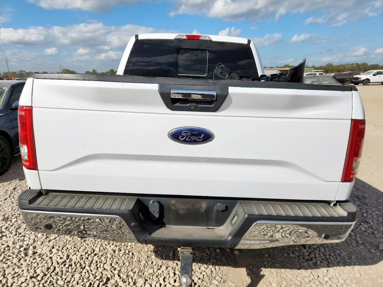 FORD F-150 SUPERCREW