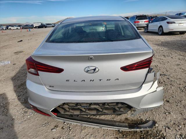 2019 HYUNDAI ELANTRA SE - 5NPD74LF3KH433189