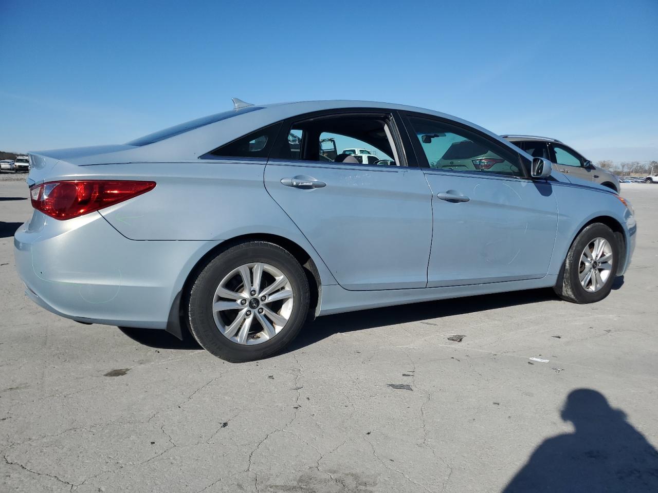 HYUNDAI SONATA GLS